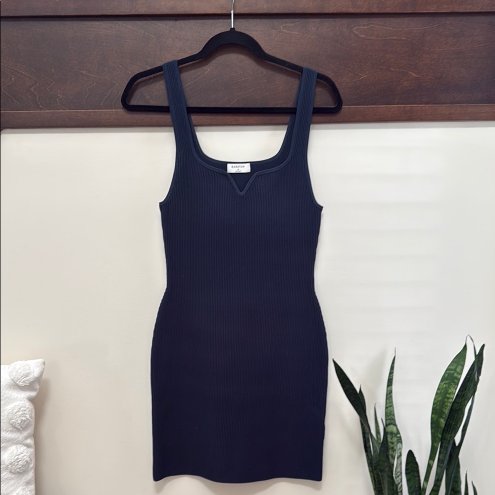 Wilfred Sculpt Knit Dress